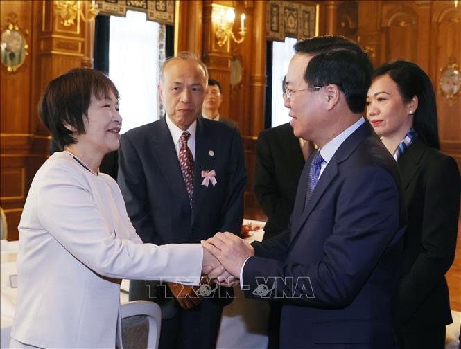 Chủ tịch nước gặp gỡ các gia đình tham gia Chương trình giao lưu thanh niên Việt Nam – Nhật Bản- Ảnh 1.