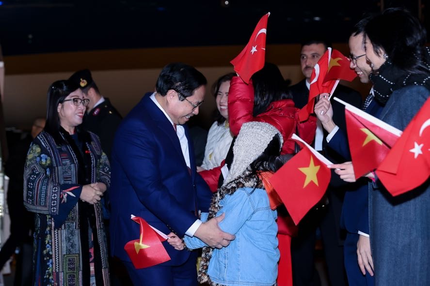 Thủ tướng Phạm Minh Chính tới Ankara, bắt đầu thăm chính thức Thổ Nhĩ Kỳ- Ảnh 6.