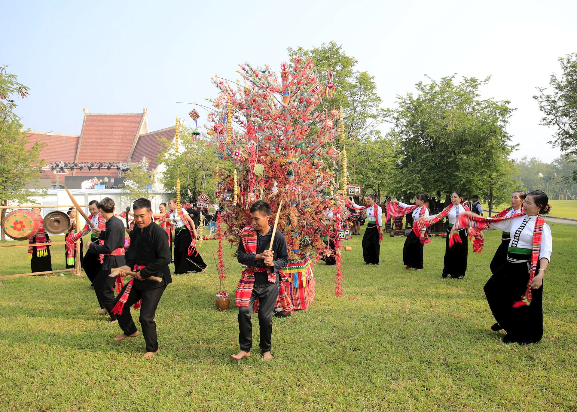 Độc đáo lễ hội Hết Chá của dân tộc Thái