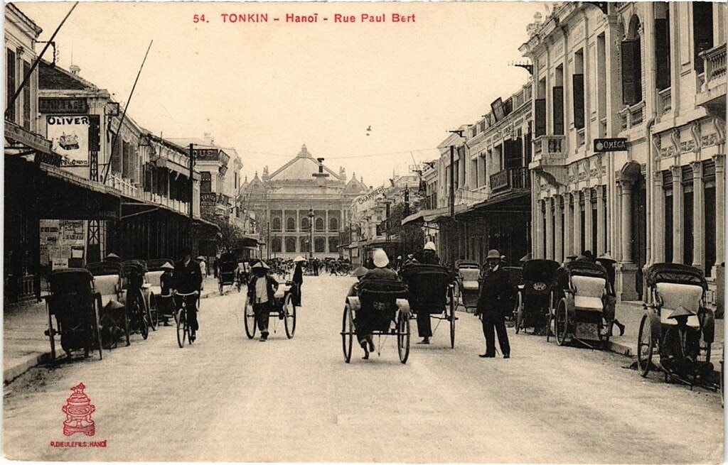 hanoi_-_rue_paul_bert.jpg