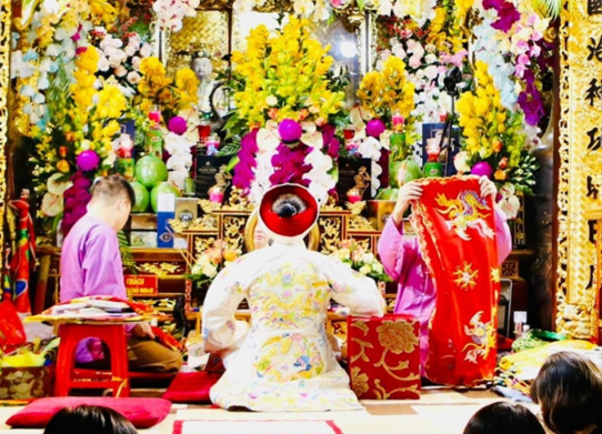 Thực hành tín ngưỡng thờ Mẫu - Một nét văn hóa đặc sắc của người Việt