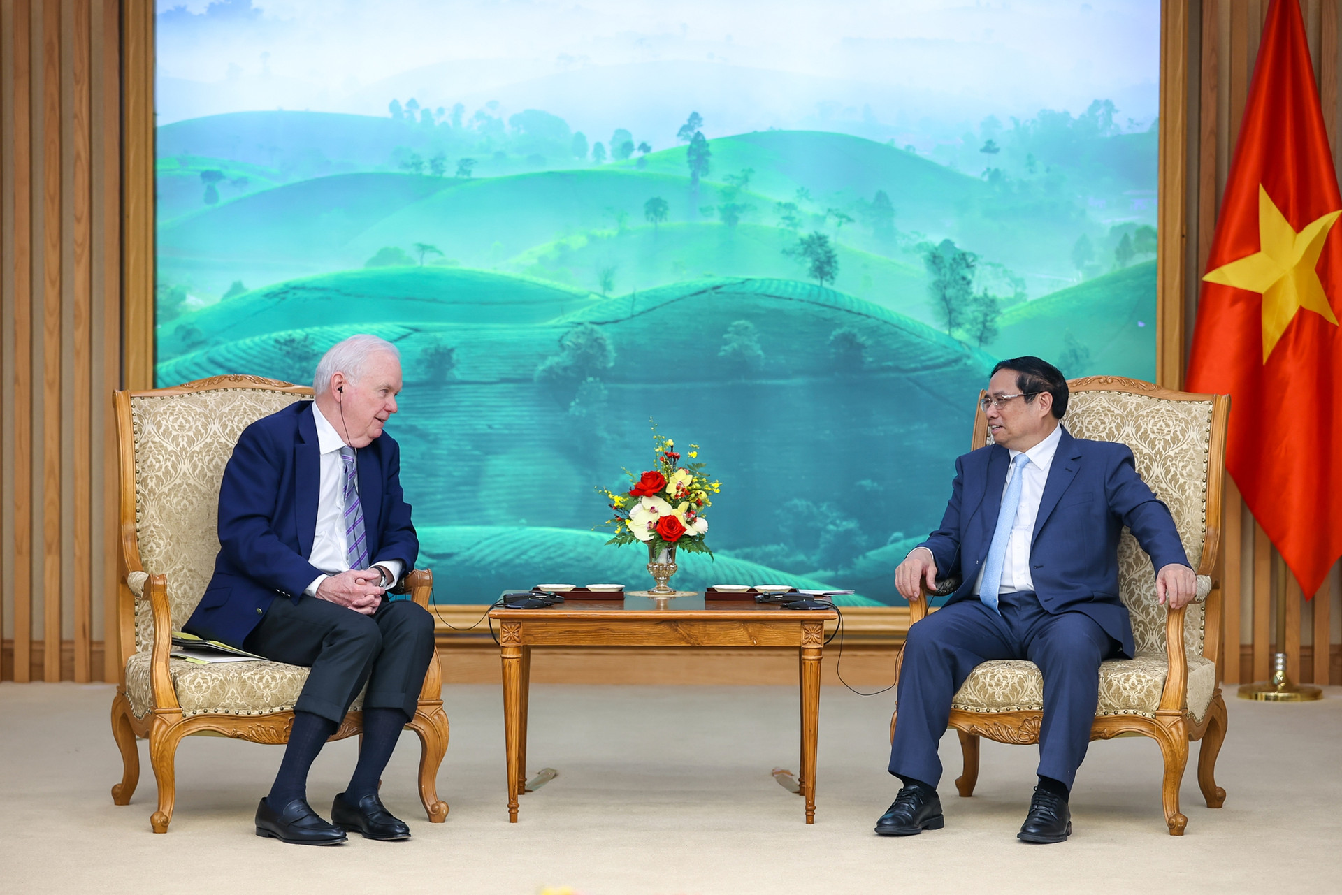 Thủ tướng tiếp Giám đốc Chương trình Việt Nam tại Đại học Harvard- Ảnh 2.