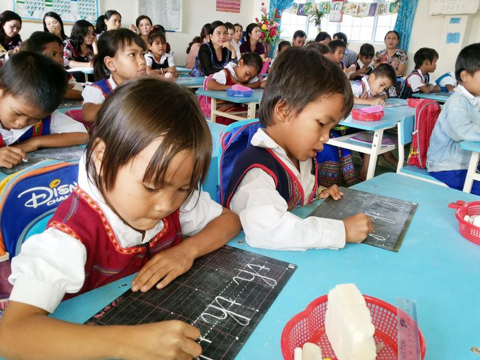 Dạy và học tiếng Việt cho trẻ em là người DTTS trước khi vào lớp Một