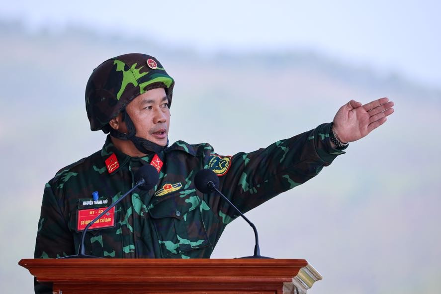 Thủ tướng Phạm Minh Chính dự diễn tập chiến thuật có bắn đạn thật của Quân đoàn 12- Ảnh 3.