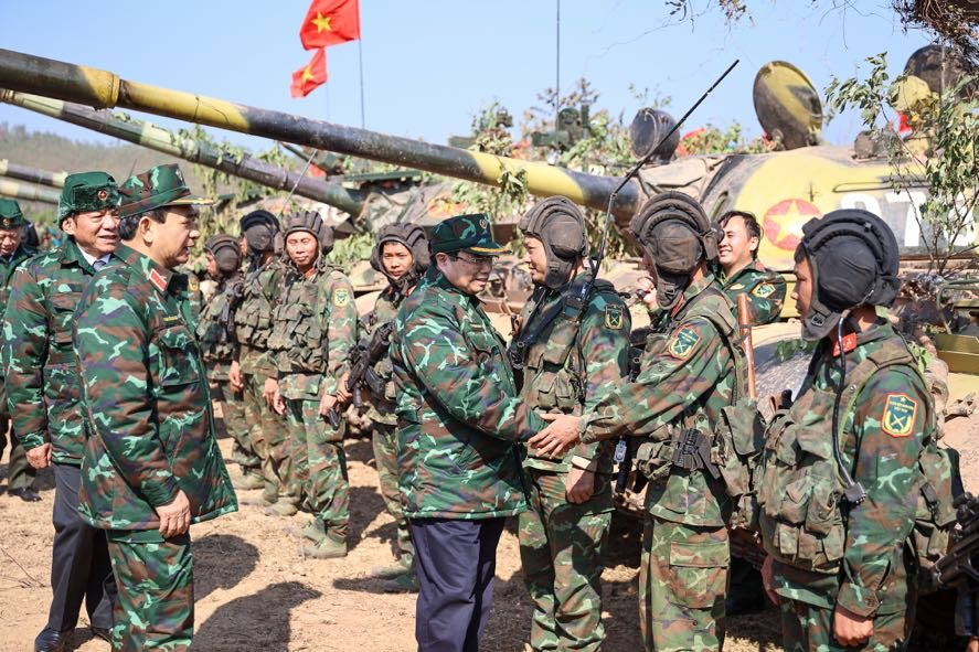Thủ tướng Phạm Minh Chính dự diễn tập chiến thuật có bắn đạn thật của Quân đoàn 12- Ảnh 15.