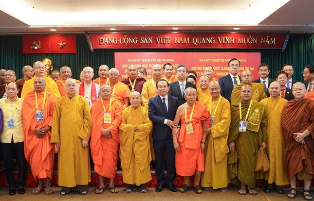 Lãnh đạo TPHCM tiếp đoàn đại biểu Phật giáo 3 nước Việt Nam, Lào, Campuchia