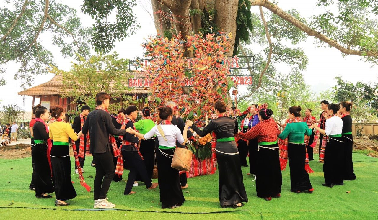 Lễ hội Hết Chá - Nét văn hóa đẹp kết tinh nơi rẻo cao