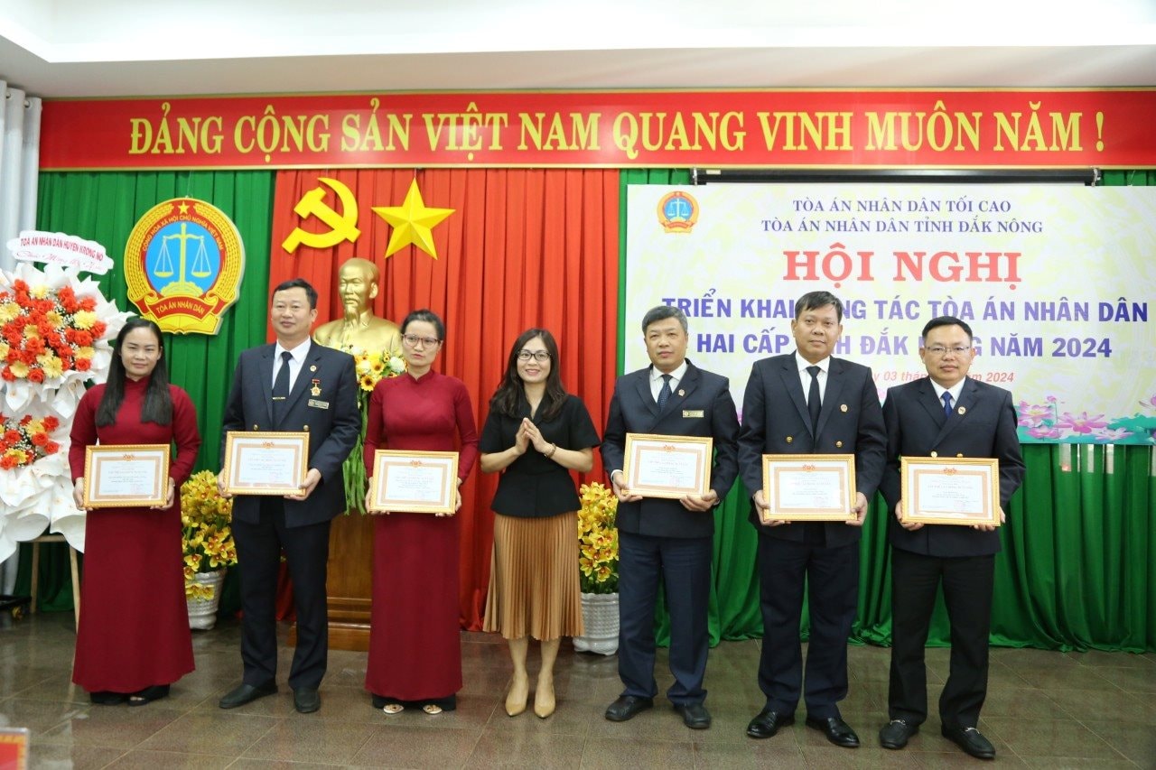 tand-tinh-dak-nong-trien-khai-cong-tac-toa-an-nam-2024.-hinh-5.jpg