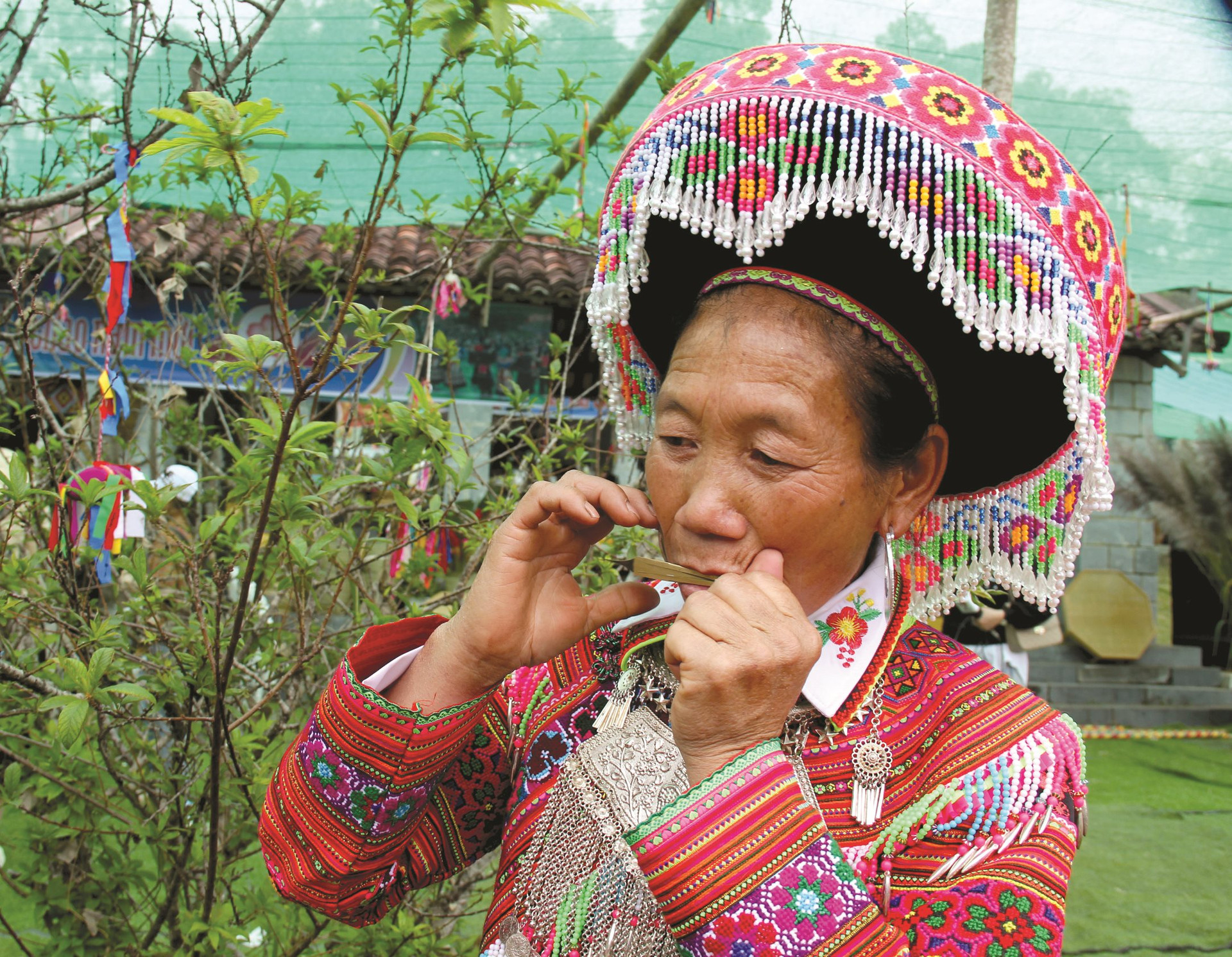 Độc đáo các nhạc cụ truyền thống của người Mông