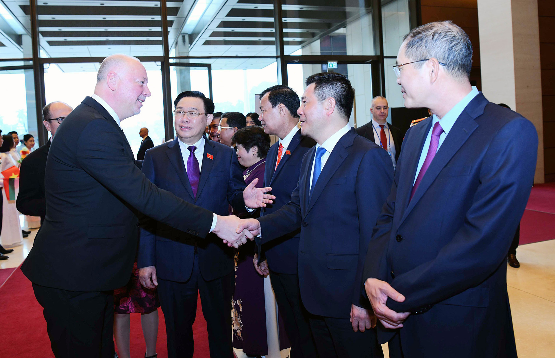 Chủ tịch Quốc hội Vương Đình Huệ chủ trì Lễ đón Chủ tịch Quốc hội Bulgaria thăm chính thức Việt Nam
