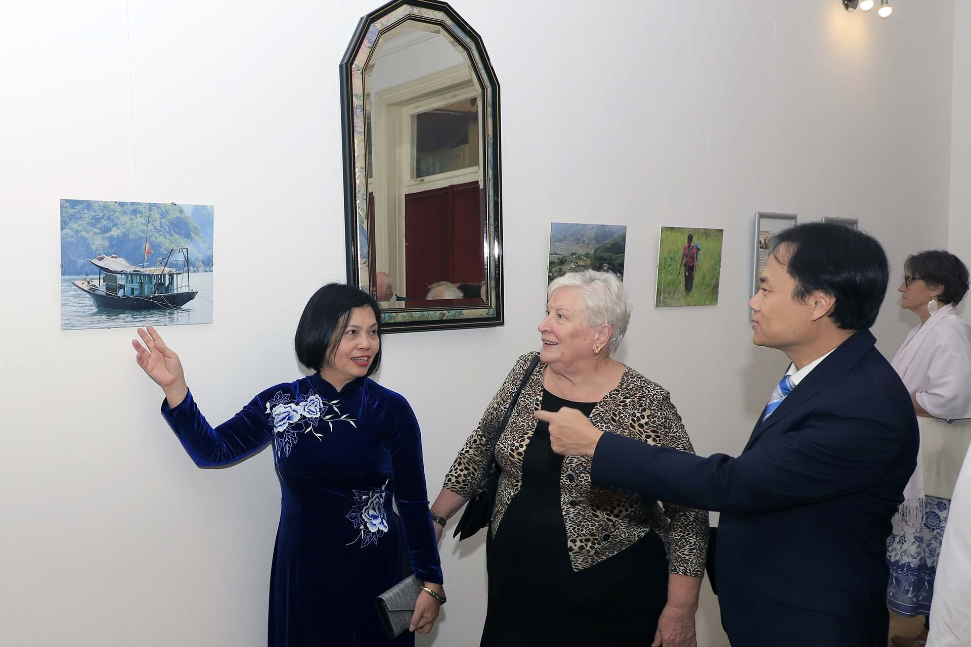 Đại sứ Việt Nam tại Hungary: Chuyến thăm của Thủ tướng tạo bước phát triển mới cho quan hệ hai nước- Ảnh 2.