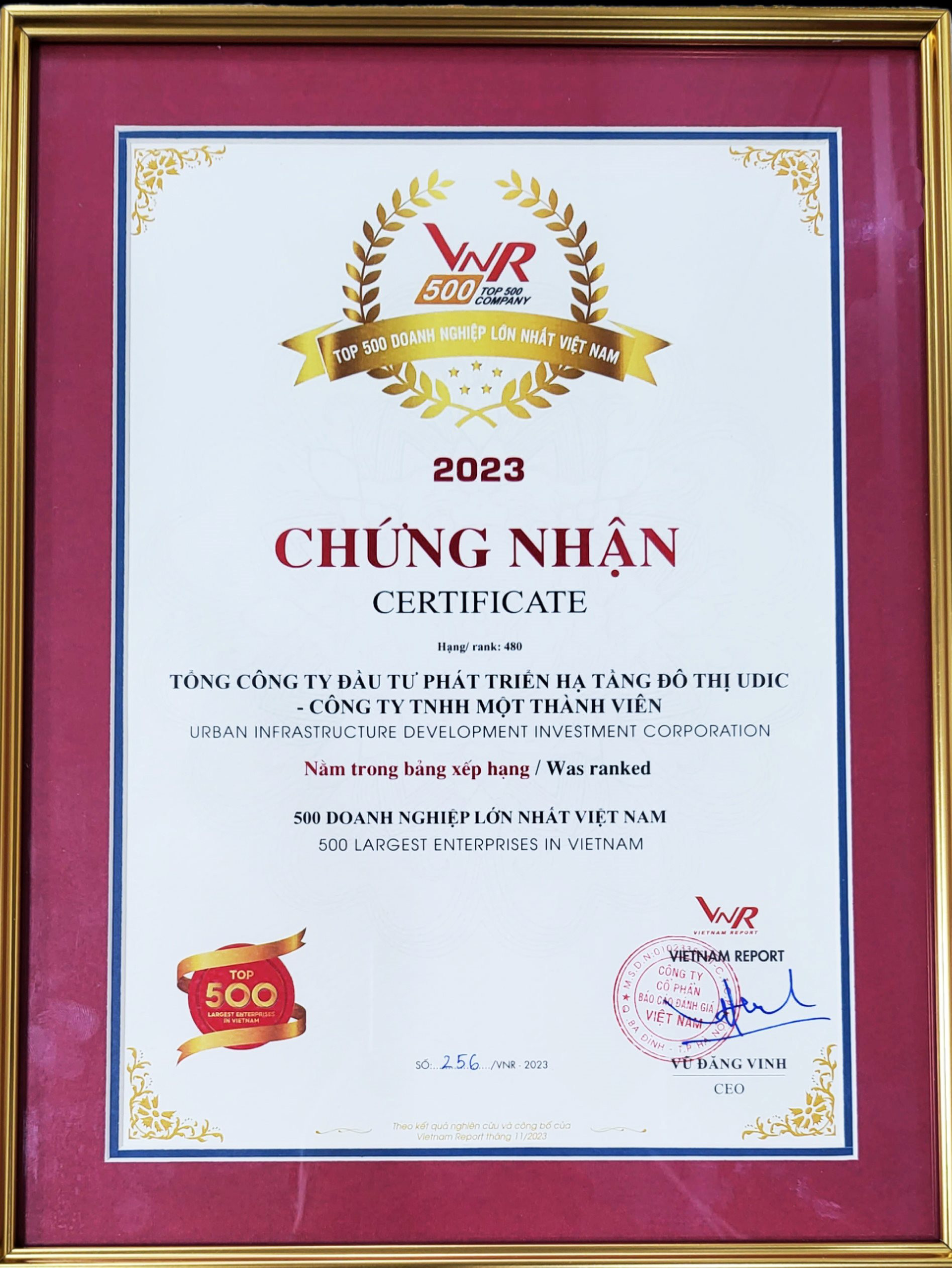 giay-chung-nhan-top-500-doanh-nghiep-lon-nhat-viet-nam-2023.jpg