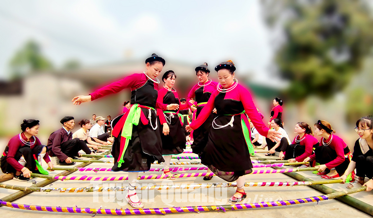 Vực Vại giữ gìn bản sắc văn hóa Cao Lan