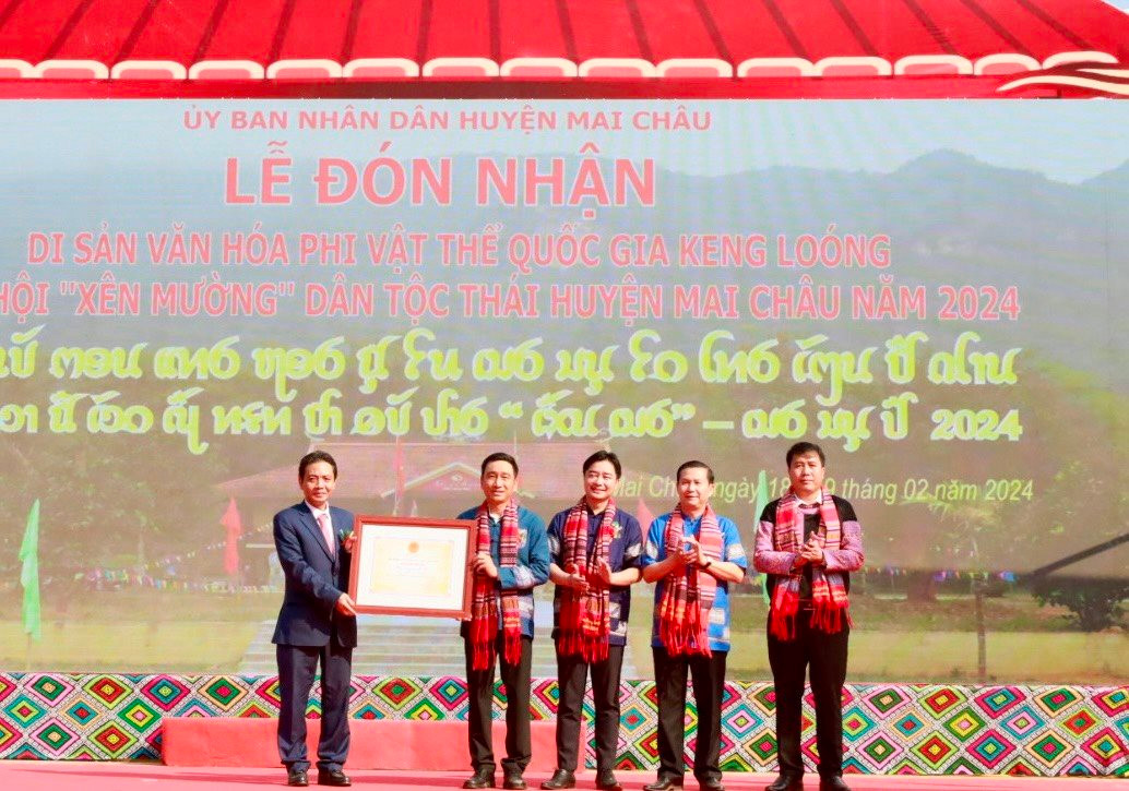 Keng Loóng dân tộc Thái Mai Châu được công nhận Di sản Văn hóa phi vật thể quốc gia