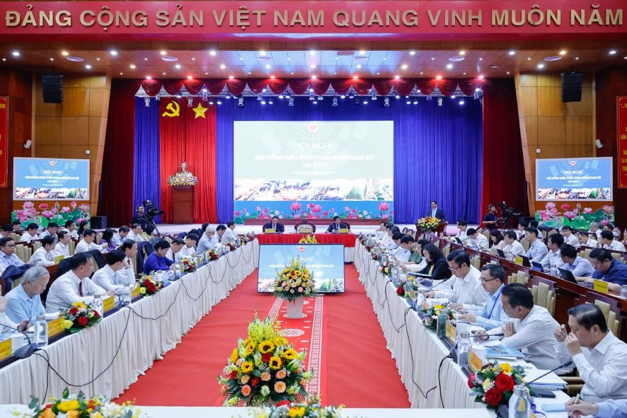 Thủ tướng Phạm Minh Chính: Nhiệm vụ của vùng Đông Nam Bộ cao hơn các vùng khác- Ảnh 3.