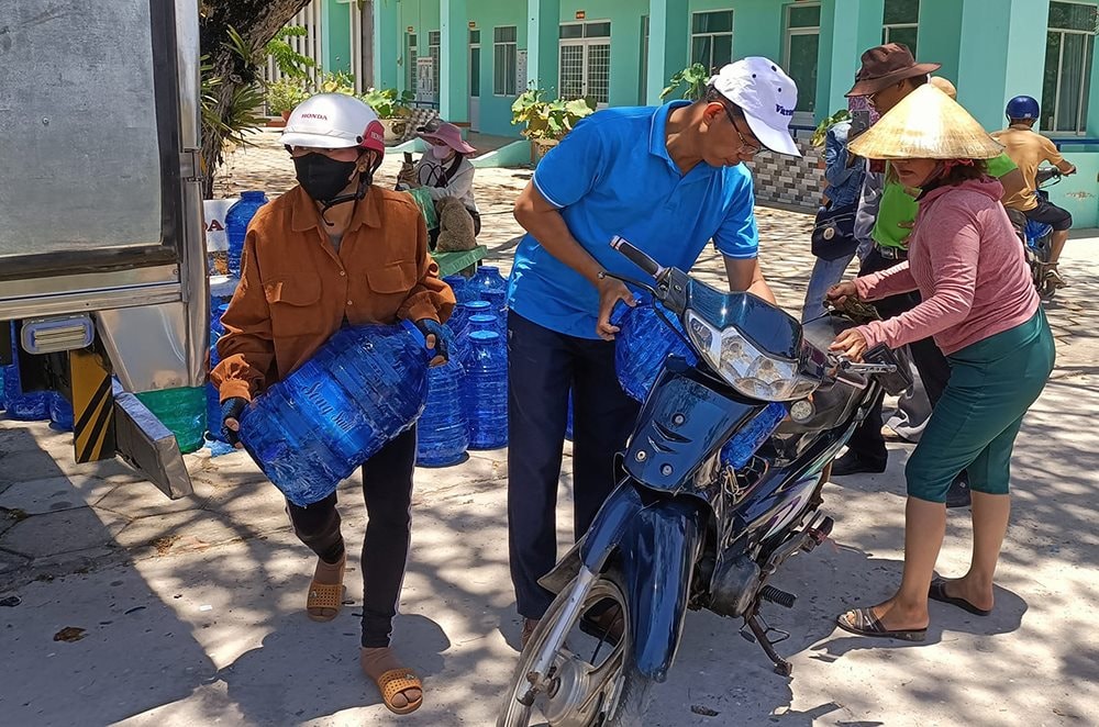 Nước ngọt về vùng hạn mặn