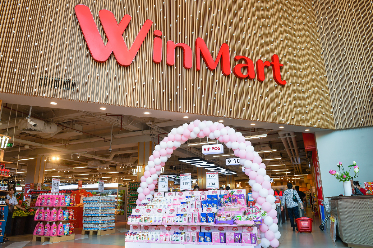 winmart-voi-khong-gian-mua-sam-moi-me-ket-hop-cung-cac-chuong-trinh-uu-dai-lon-thu-hut-su-chu-y-cua-nguoi-tieu-dung..png