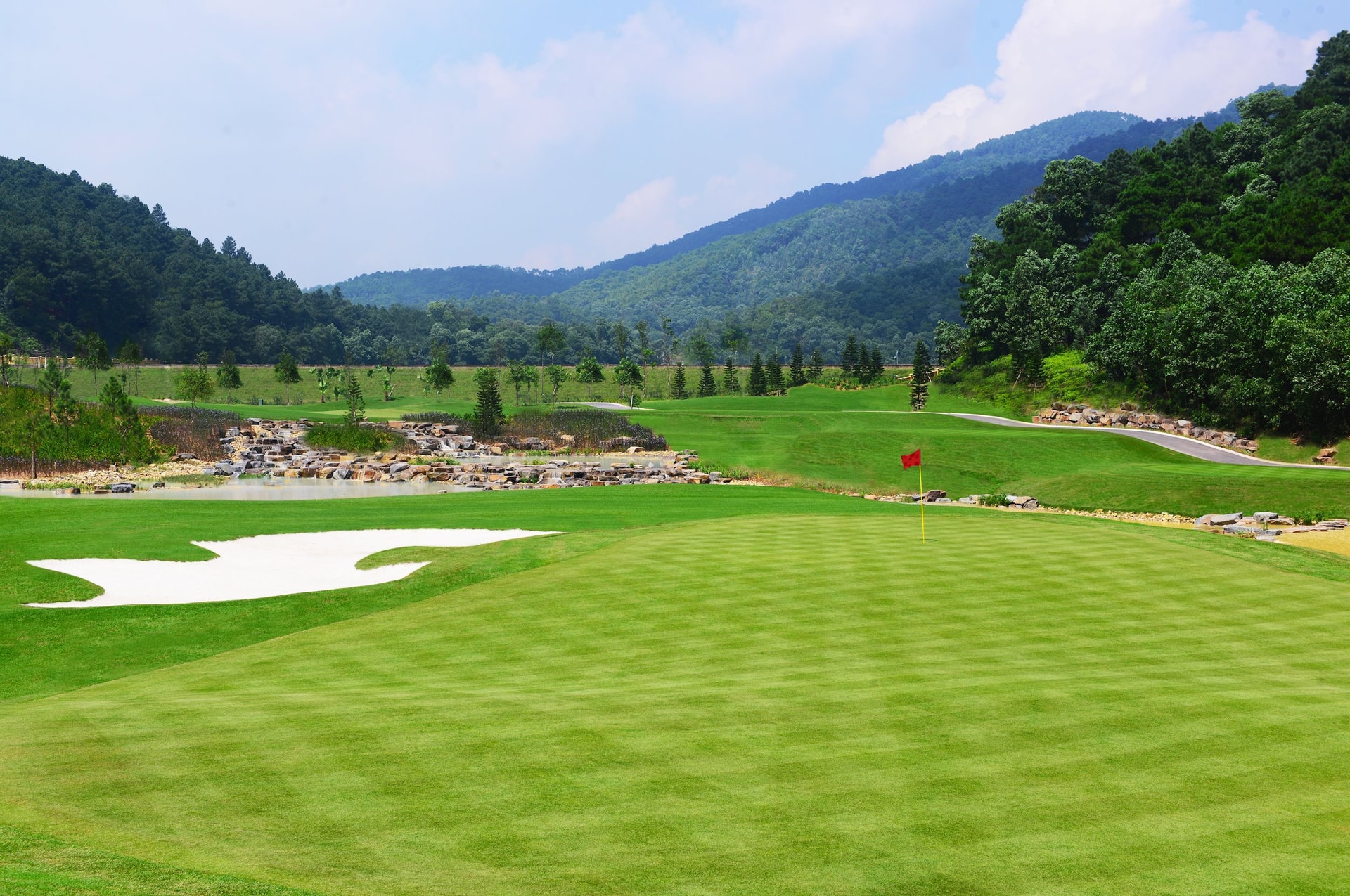 01-legend-hill-golf-resort.jpg