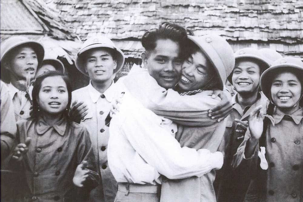 huu_nghi_viet_lao.jpg