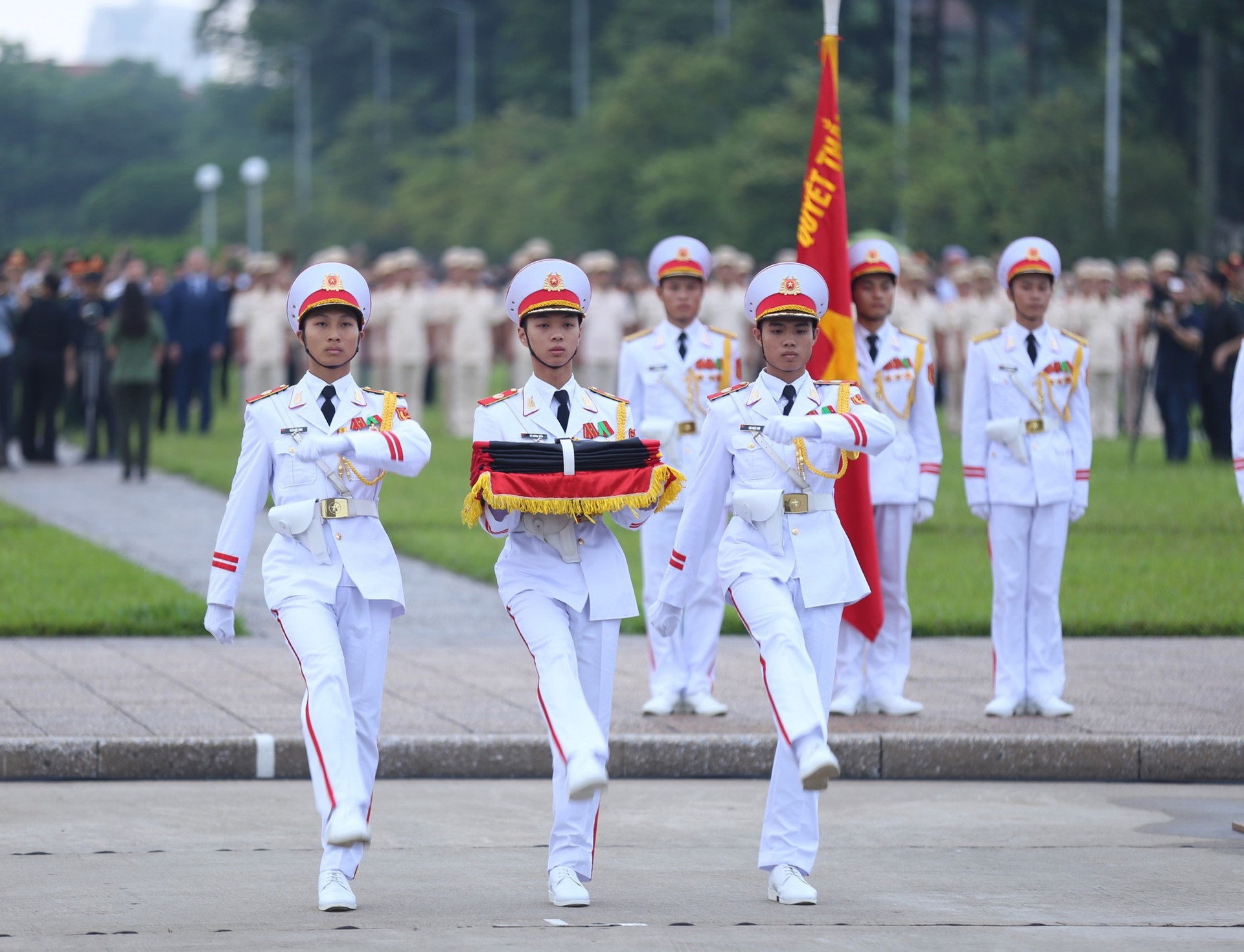 TỔNG THUẬT: LỄ QUỐC TANG TỔNG BÍ THƯ NGUYỄN PHÚ TRỌNG- Ảnh 8.