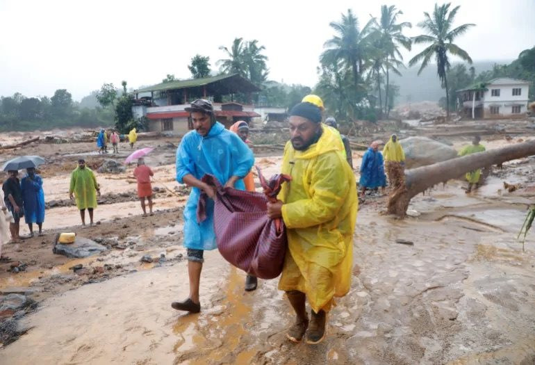 2024-07-30t035152z_1187618385_rc2e59aa2637_rtrmadp_3_asia-weather-india-landslide-1722322401.jpeg