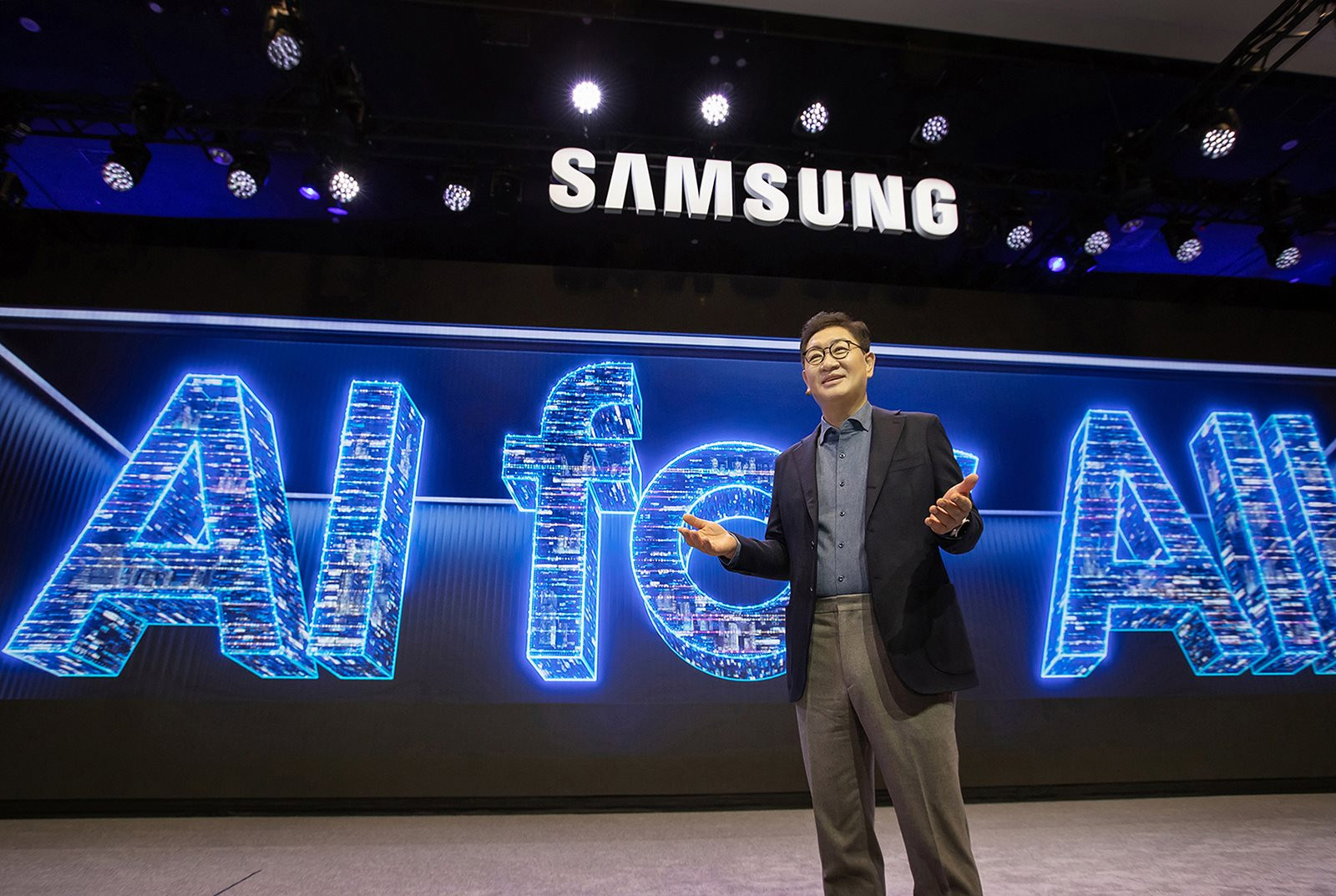 samsung-s-ai-for-all-vision-unveiled-at-ces-2024_dl1.jpg