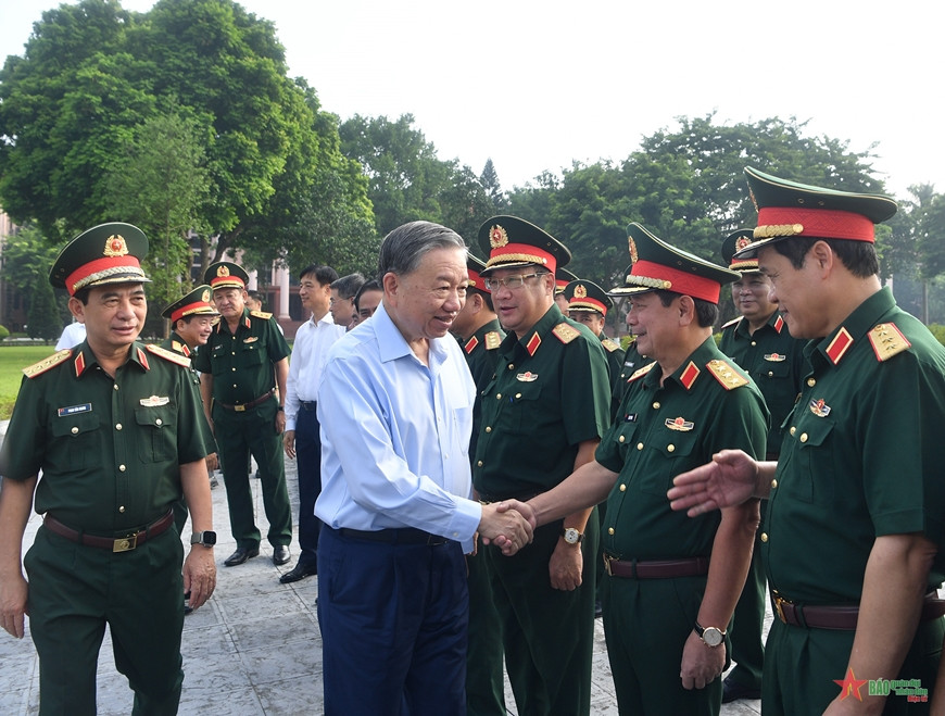 Tổng Bí thư, Chủ tịch nước Tô Lâm làm việc với Ban Thường vụ Quân ủy Trung ương- Ảnh 1.