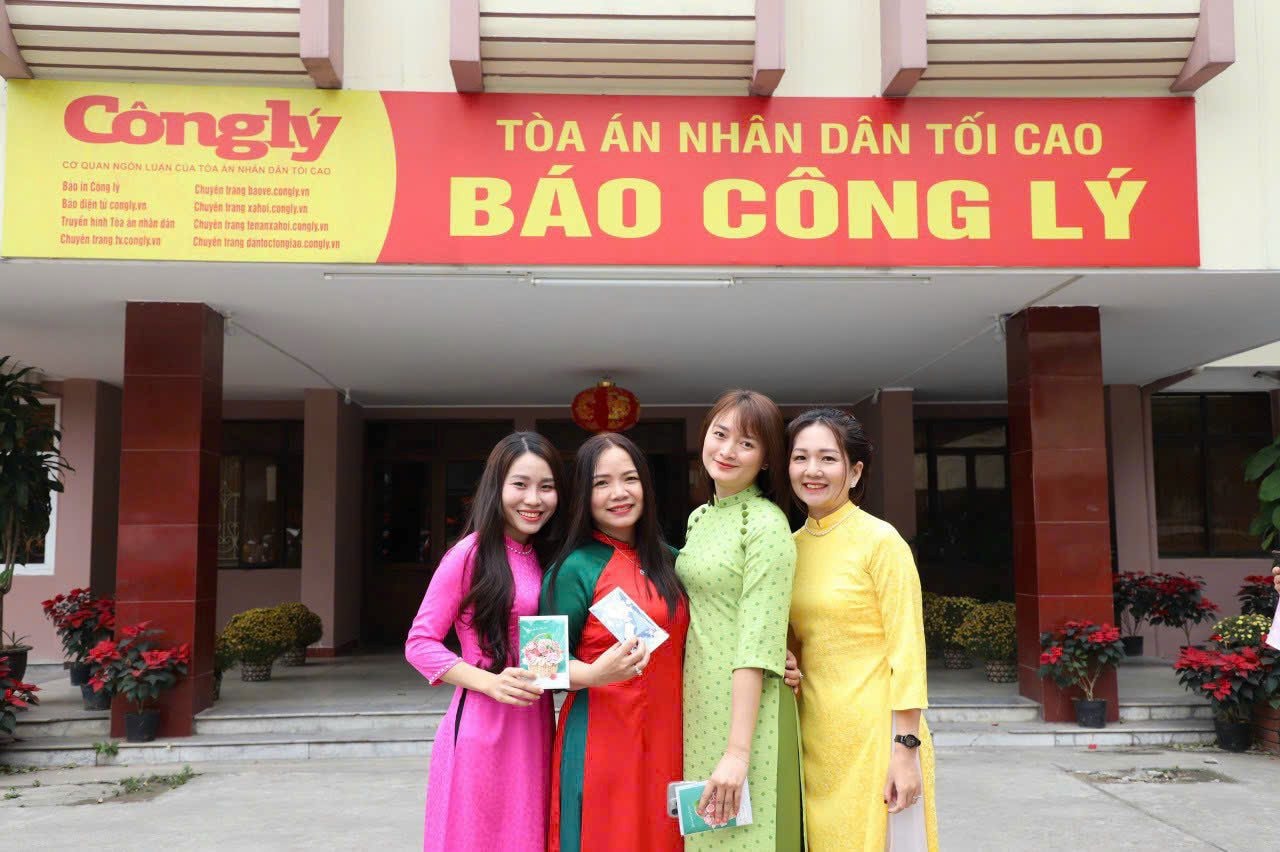 anh-5-bao-cong-ly-noi-thap-lua-trong-toi-.jpg