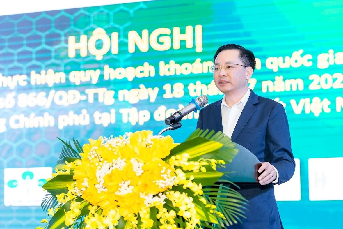 o-nguyen-huu-tu-ptgd-phu-trach-td.jpg