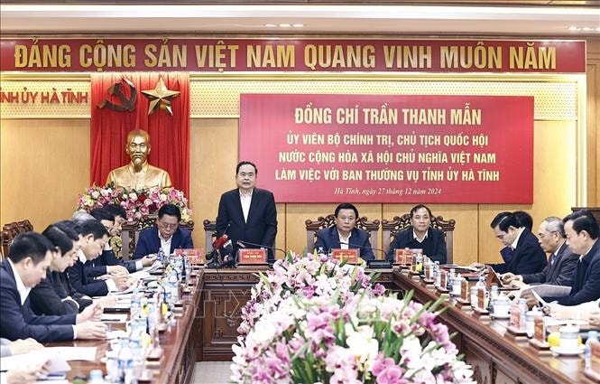 Chủ tịch Quốc hội Trần Thanh Mẫn làm việc với Ban Thường vụ Tỉnh ủy Hà Tĩnh- Ảnh 1.