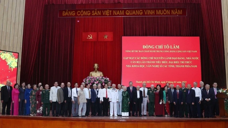 Đội ngũ trí thức, nhà khoa học, văn nghệ sĩ tăng cường trách nhiệm, sứ mệnh trong giai đoạn phát triển mới ảnh 1