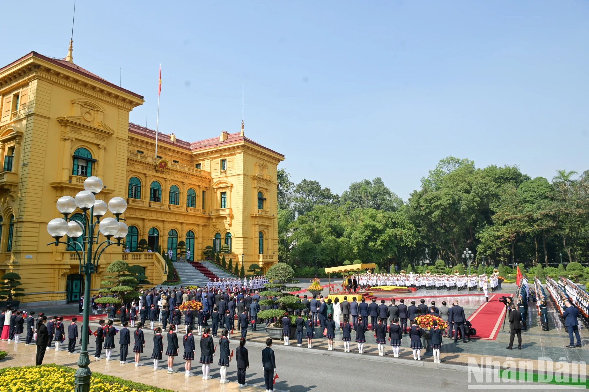 [Ảnh] Thủ tướng Phạm Minh Chính chủ trì Lễ đón Thủ tướng Chính phủ Liên bang Nga Mikhail Vladimirovich Mishustin ảnh 5