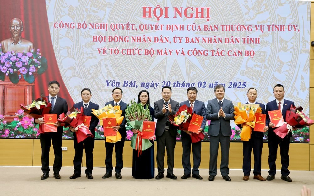 yen-bai-hop-cong-bo-nghi-quyet-2025-3.jpg