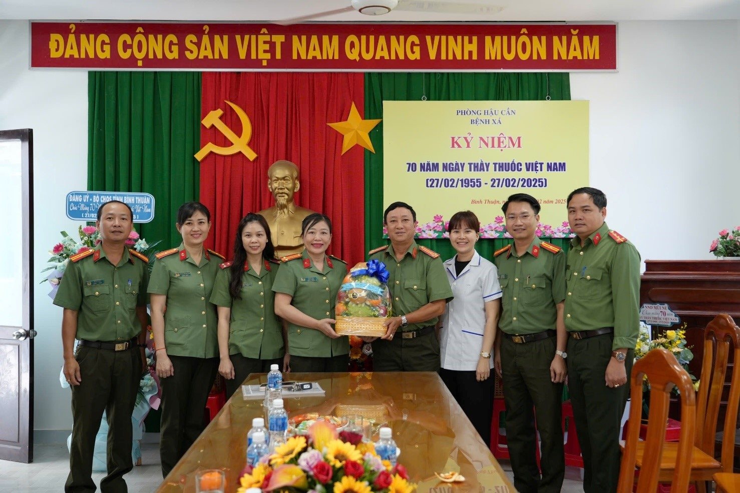 cong-an-tinh-binh-thuan-thay-thuoc-1.jpg