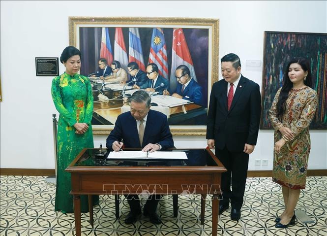 Việt Nam luôn coi trọng và đóng góp hết sức mình cho sự phát triển của ASEAN- Ảnh 4.