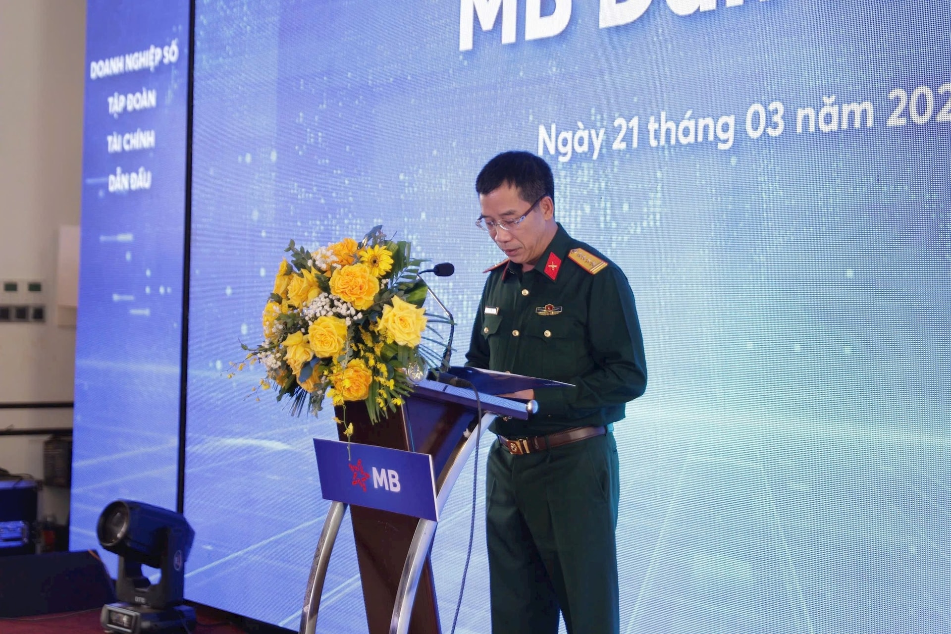 anh-1-mb-bank-2.jpg