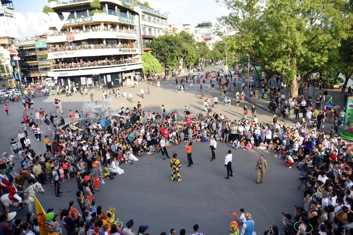  ho guom can duoc cai tao de vua giu ban sac, vua mo rong cho tuong lai hinh anh 3