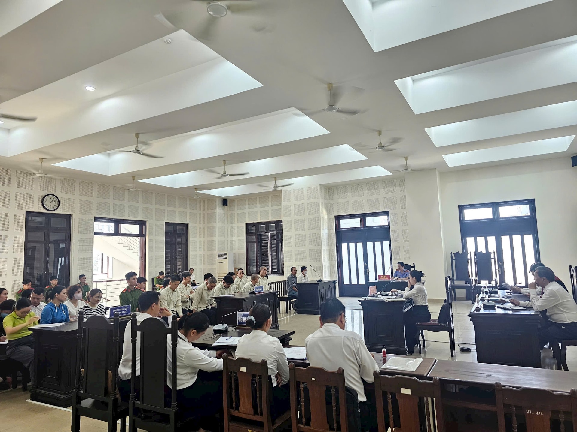 24-4-tatp-sgk-12.jpg