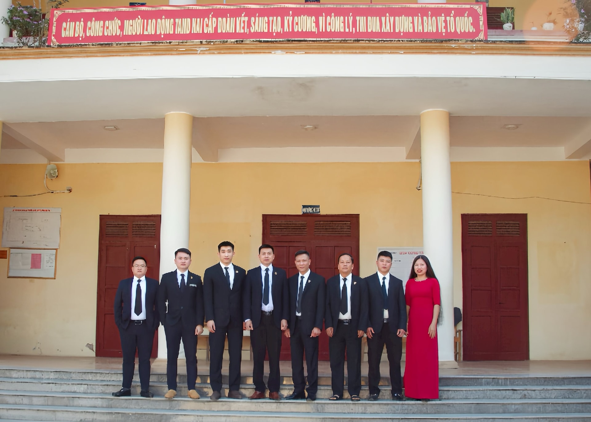 anh-2a-kem-bai-no-luc-vi-cong-ly-vung-bien.jpg