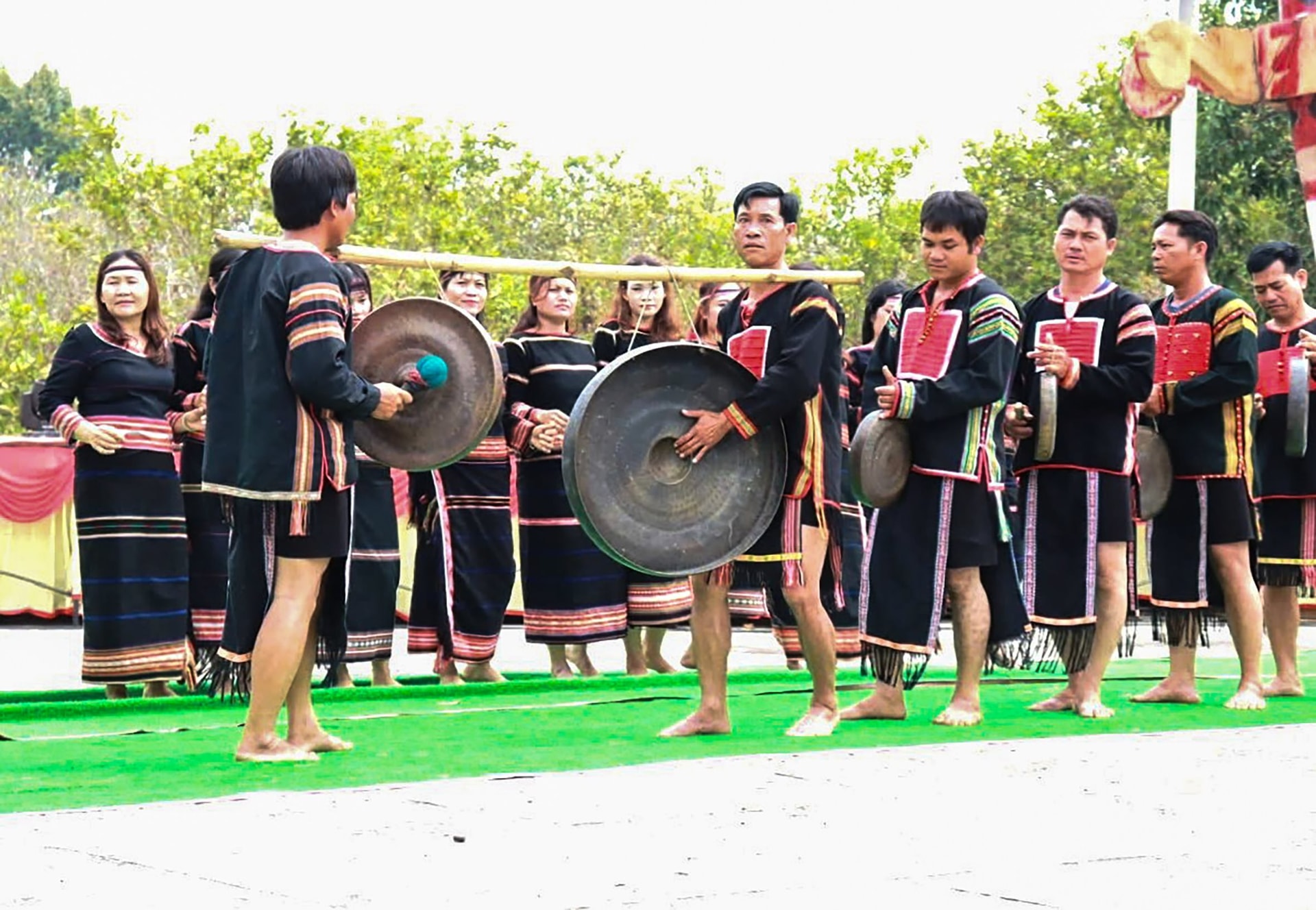 bai-30.4.-tran-sy.-anh-4.jpg