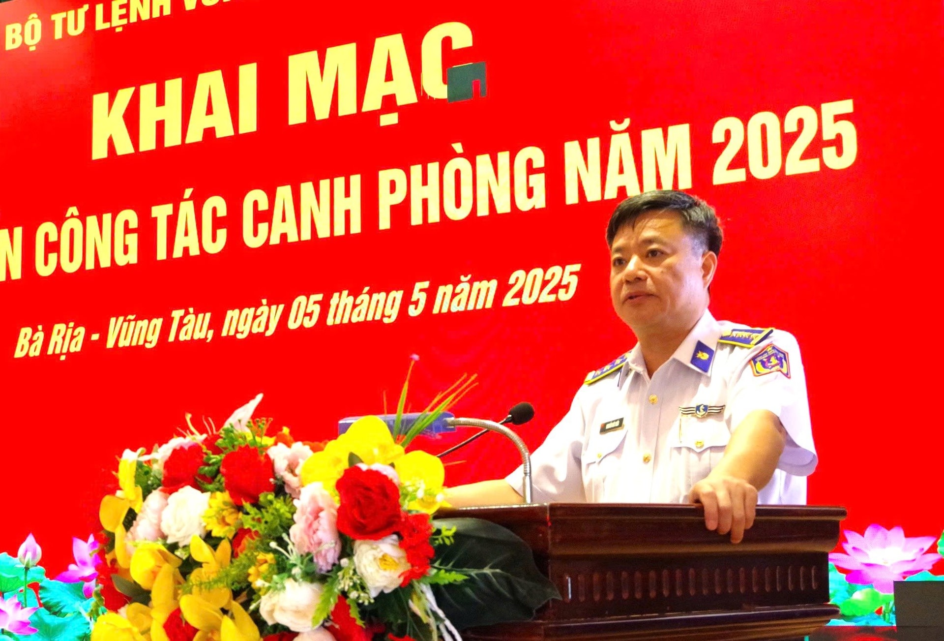 dai-ta-nguyen-duc-hieu-pho-tu-lenh-phap-luat-vung-canh-sat-bien-3-phat-bieu-khai-mac-lop-tap-huan.jpg