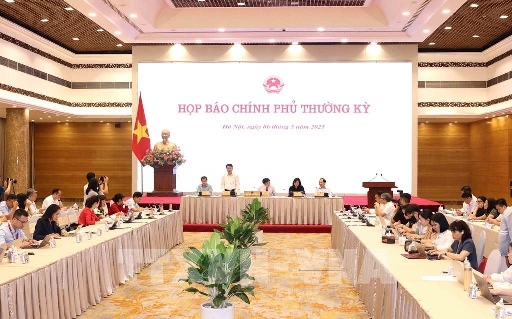 anh-hop-bao-chinh-phu-thuong-ky.jpg