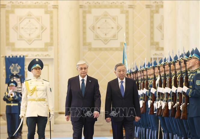 Lễ đón Tổng Bí thư Tô Lâm và Phu nhân thăm cấp Nhà nước Cộng hòa Kazakhstan- Ảnh 4.