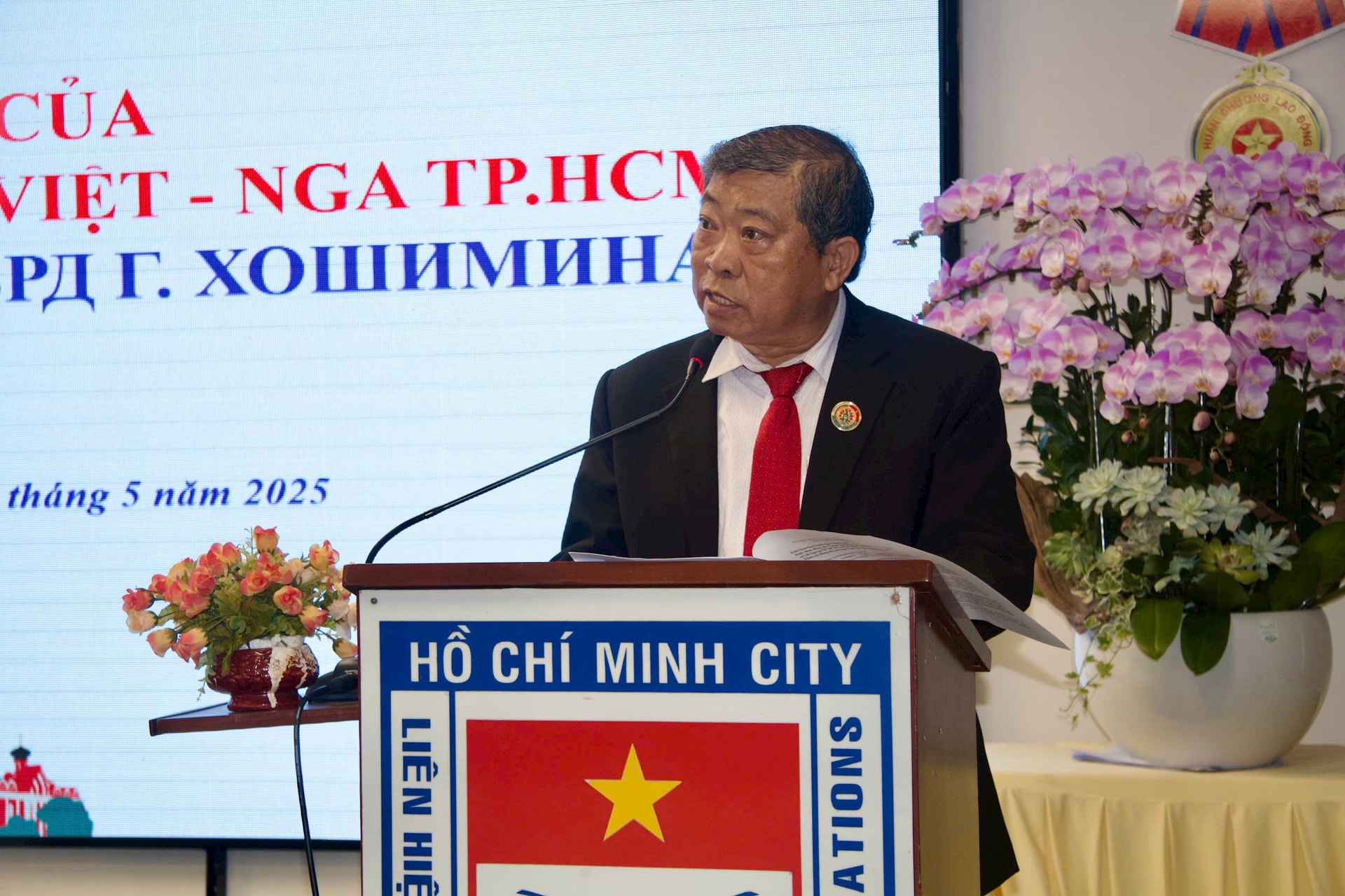 nhan1-z6573389236235_690e2cca6d11f5ac0cd73eb2523aa6ea.jpg