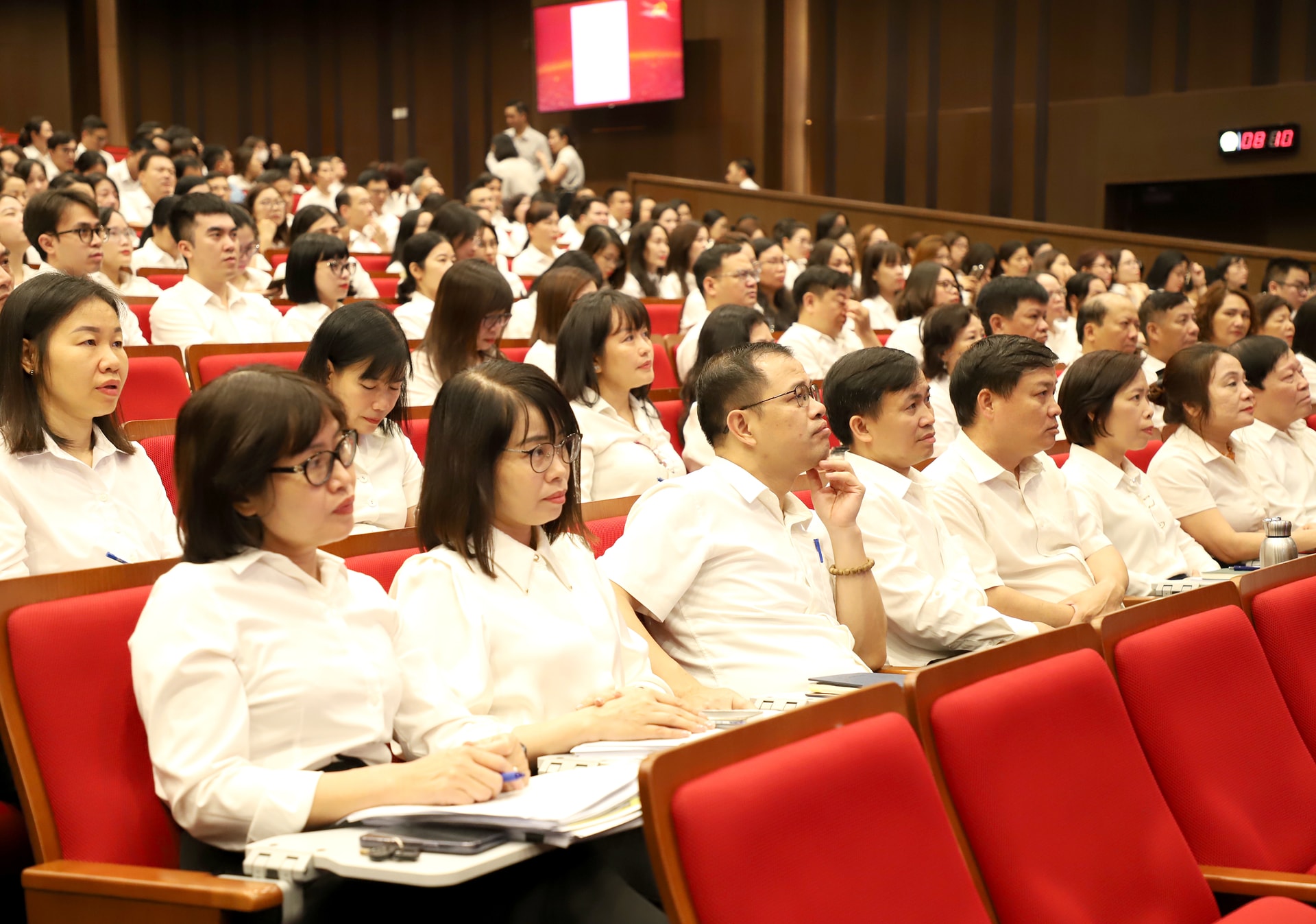 hoi-nghi-quan-triet-tandtc-3-.jpg