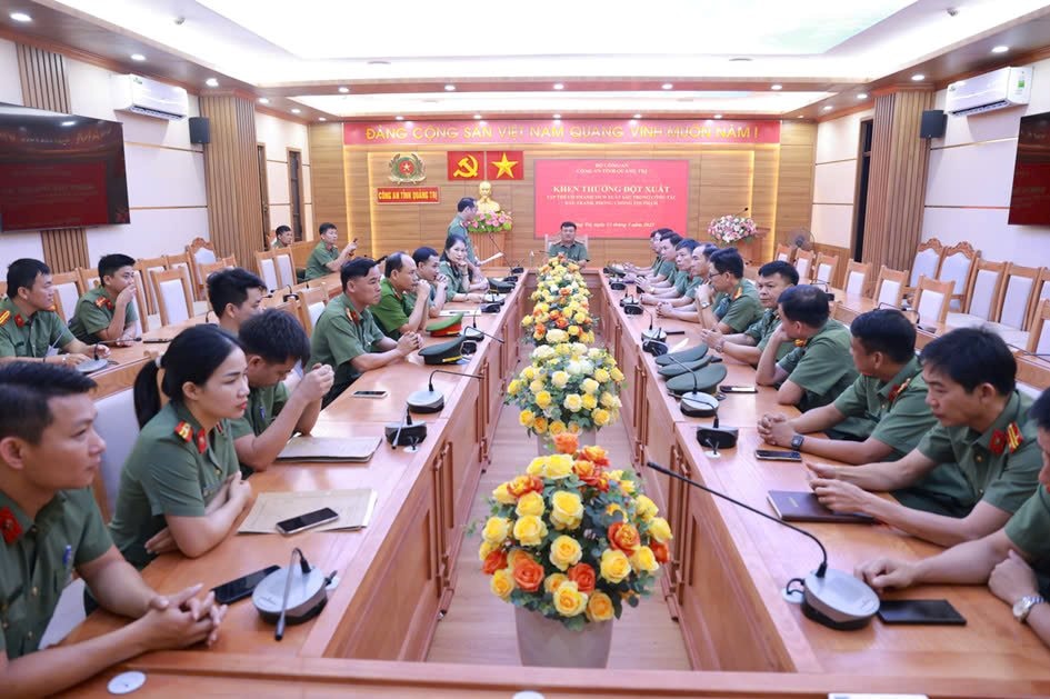 cong-an-2.jpg