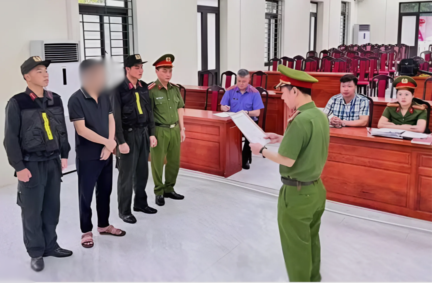 thiet-ke-chua-co-ten_20250515_190021_0000.png