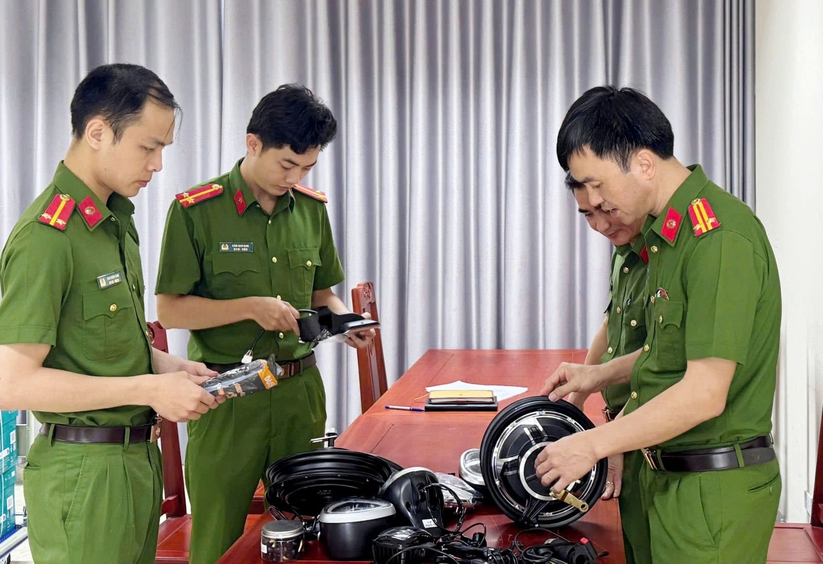 co_quan_cong_an.jpg