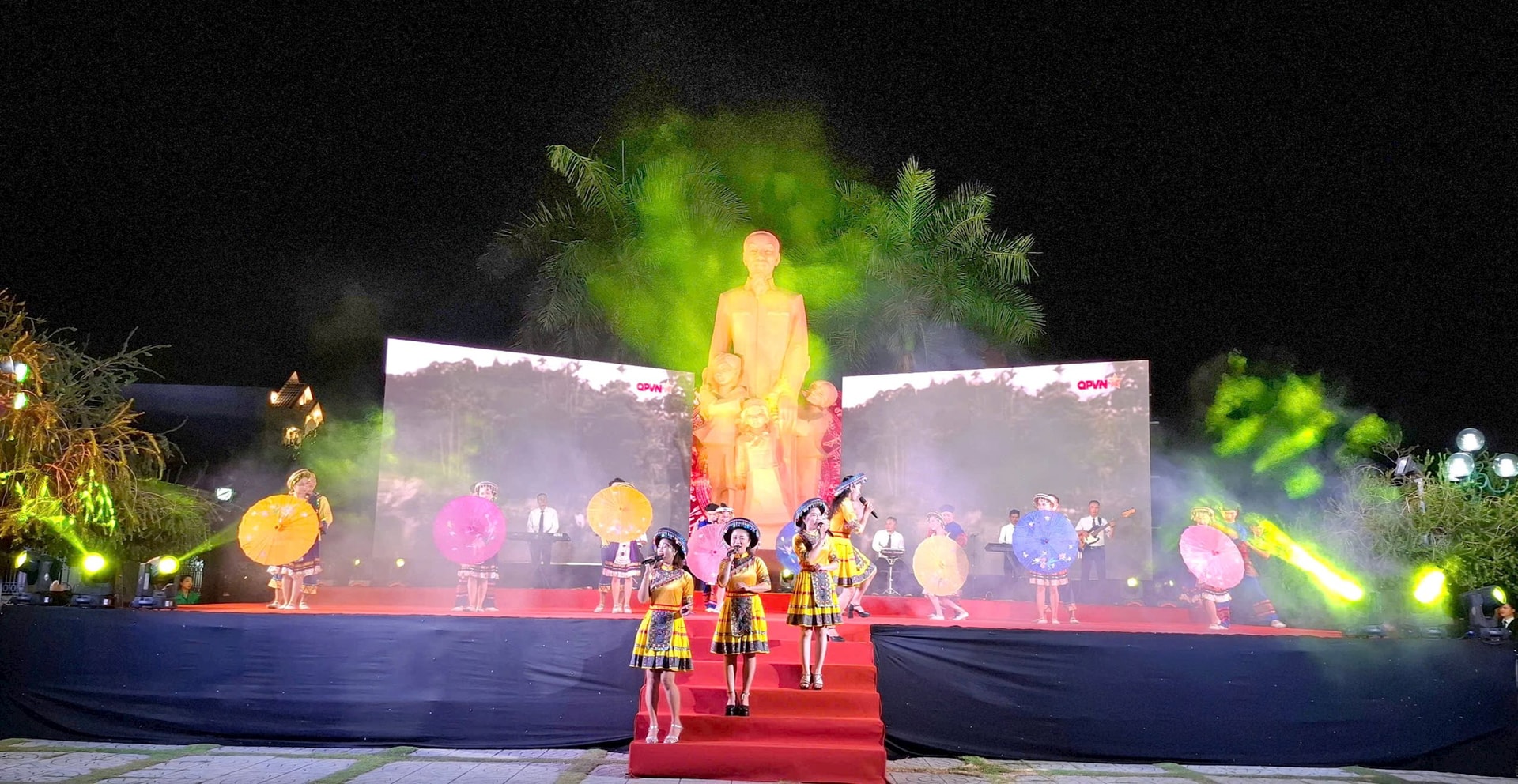 ky-niem-ngay-sinh-chu-tich-ho-chi-minh-3.jpg
