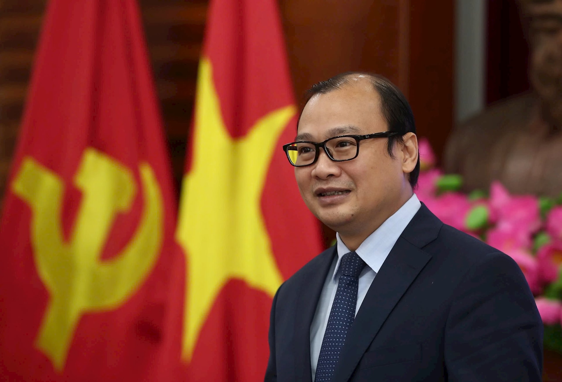 happy-vietnam2025-3.jpg